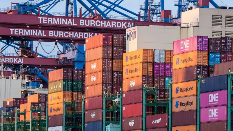 Container terminal representing freight shipping from China to Germany